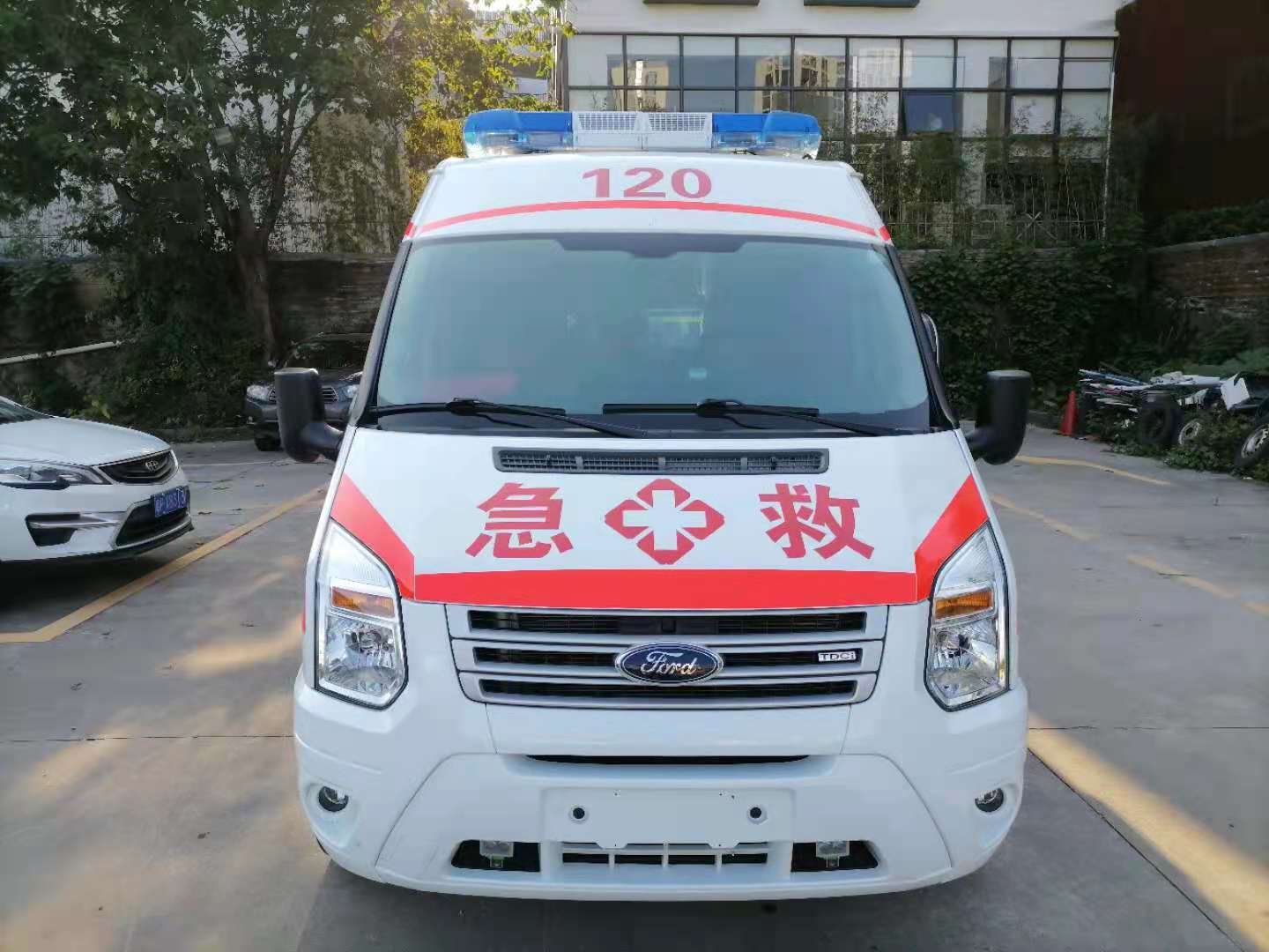 凤凰县妇婴监护型护送